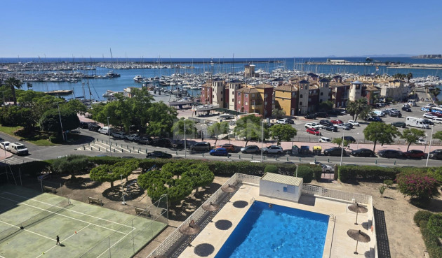 Odsprzedaż - Mieszkanie w bloku - Torrevieja - Puerto Deportivo Marina Salinas
