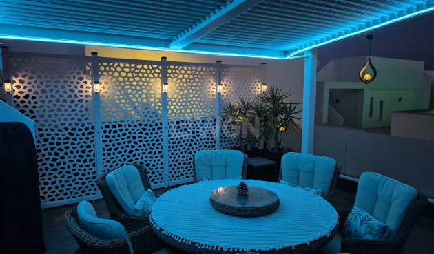 Odsprzedaż - Villa - Los Montesinos - Costa Blanca