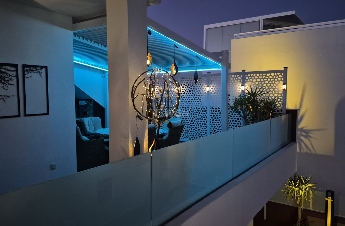 Odsprzedaż - Villa - Los Montesinos - Costa Blanca