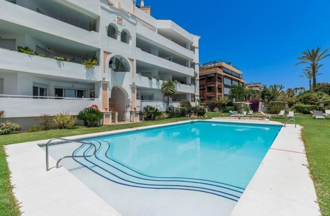 Wiederverkauf - Wohnung - Marbella - Puerto Banus