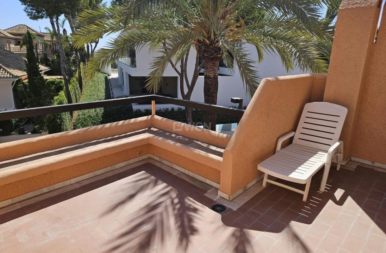 Odsprzedaż - Kamienica - Marbella - Nueva Andalucia