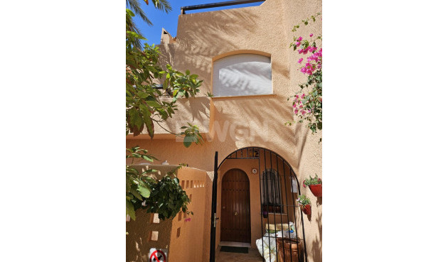 Odsprzedaż - Kamienica - Marbella - Nueva Andalucia