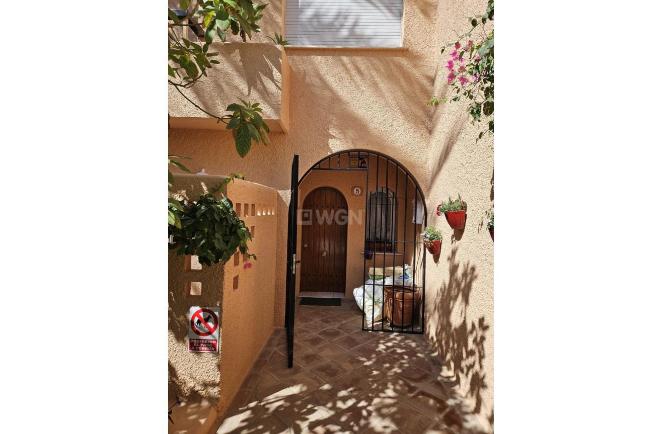 Odsprzedaż - Kamienica - Marbella - Nueva Andalucia