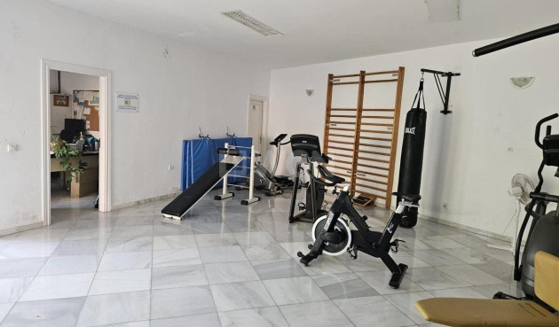 Odsprzedaż - Kamienica - Marbella - Nueva Andalucia