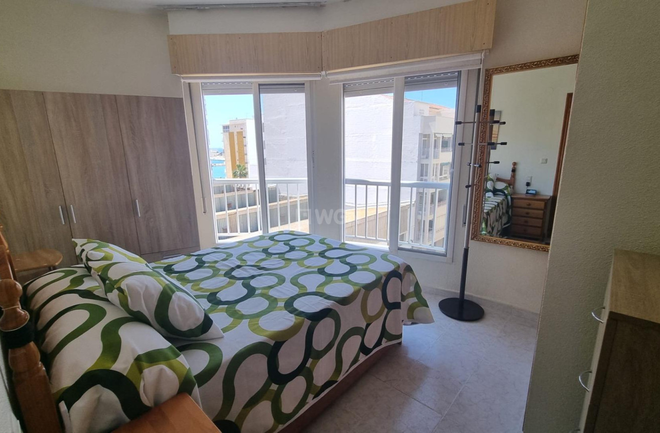 Wiederverkauf - Wohnung - Torrevieja - Acequion