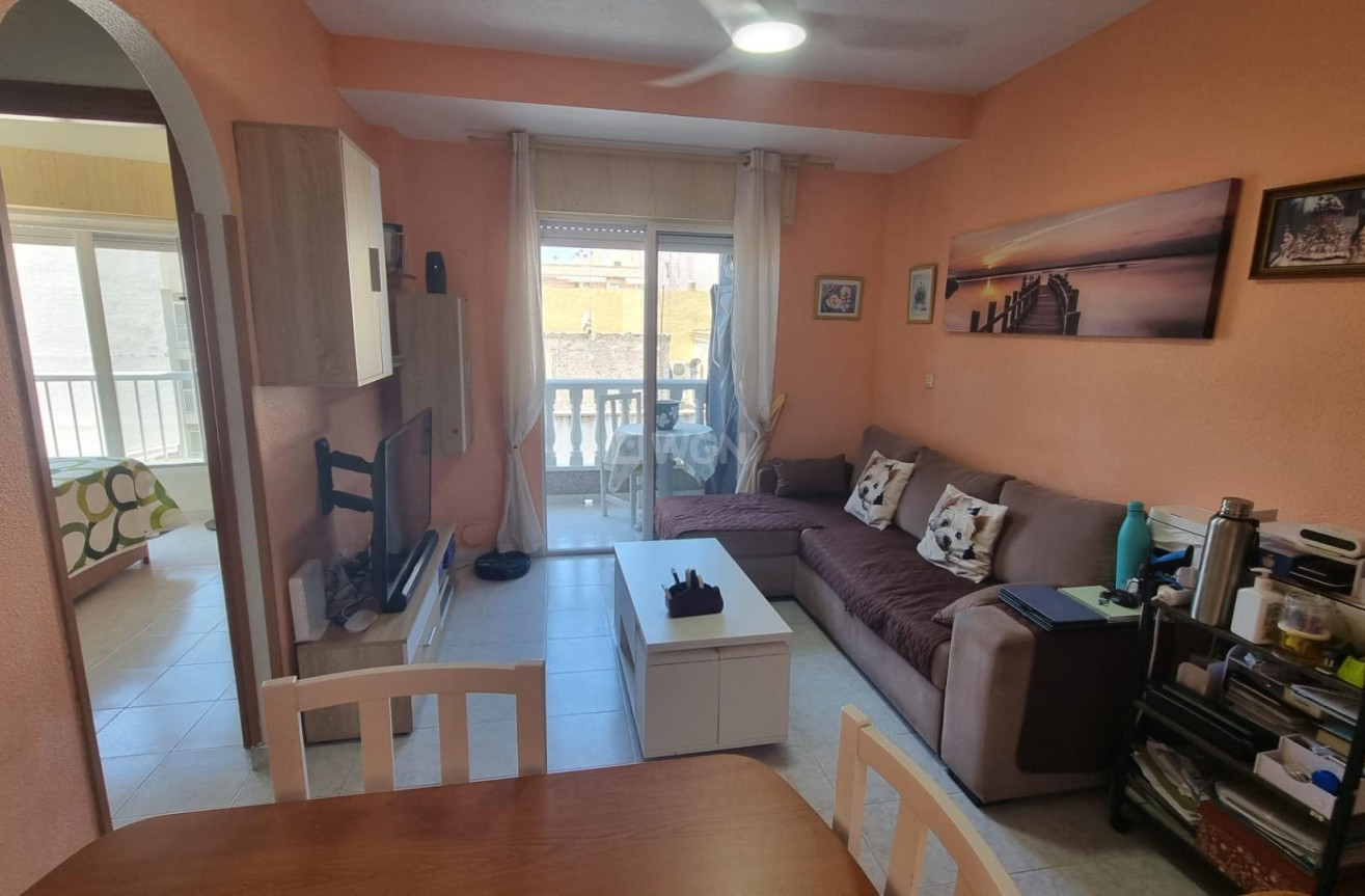 Wiederverkauf - Wohnung - Torrevieja - Acequion