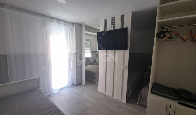 Wiederverkauf - Wohnung - Torrevieja - Centro