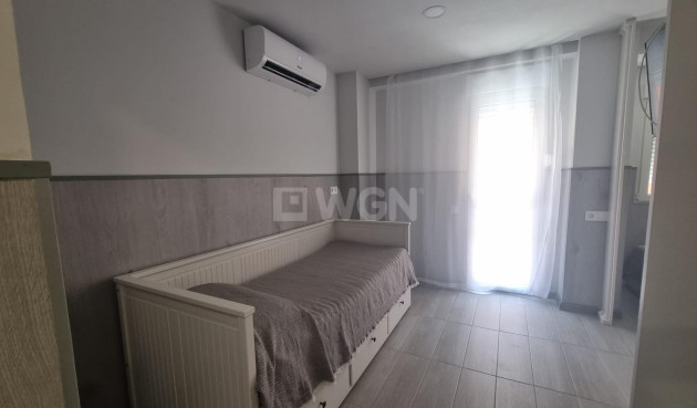 Wiederverkauf - Wohnung - Torrevieja - Centro