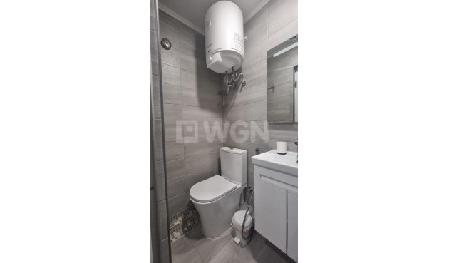 Wiederverkauf - Wohnung - Torrevieja - Centro