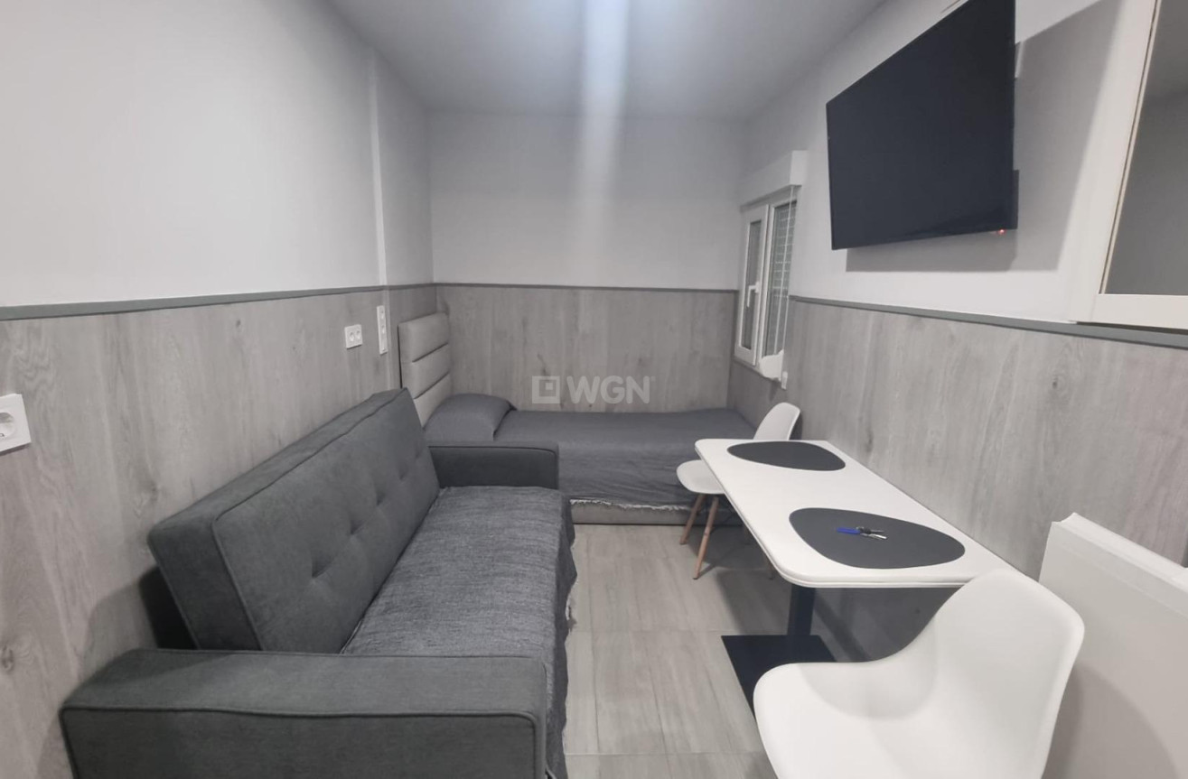 Wiederverkauf - Wohnung - Torrevieja - Centro
