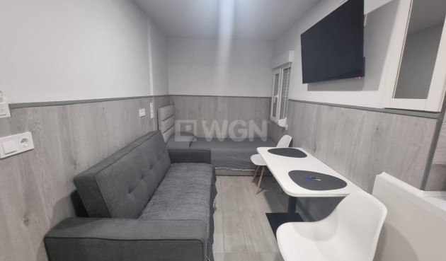Wiederverkauf - Wohnung - Torrevieja - Centro