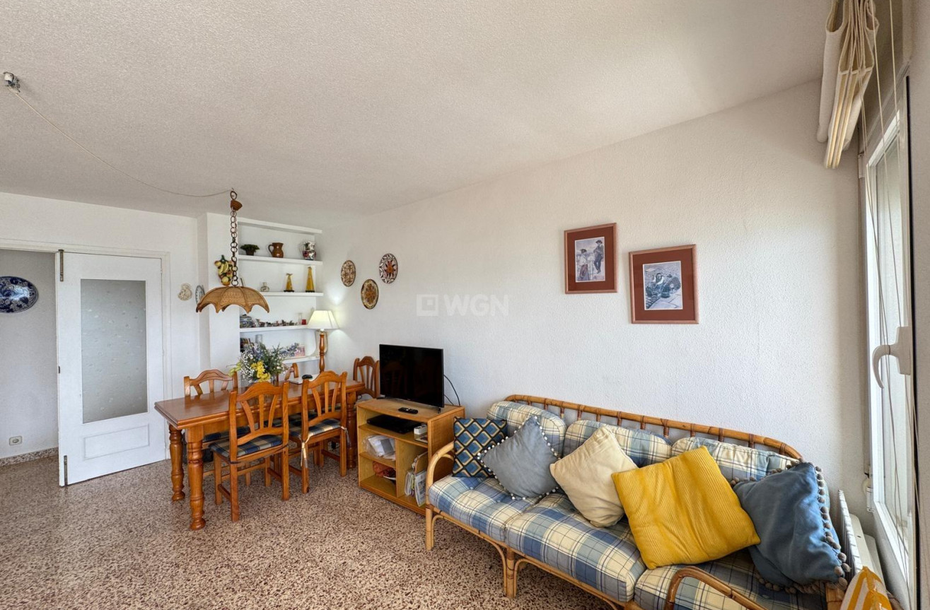 Odsprzedaż - Mieszkanie w bloku - Torrevieja - Playa del Cura