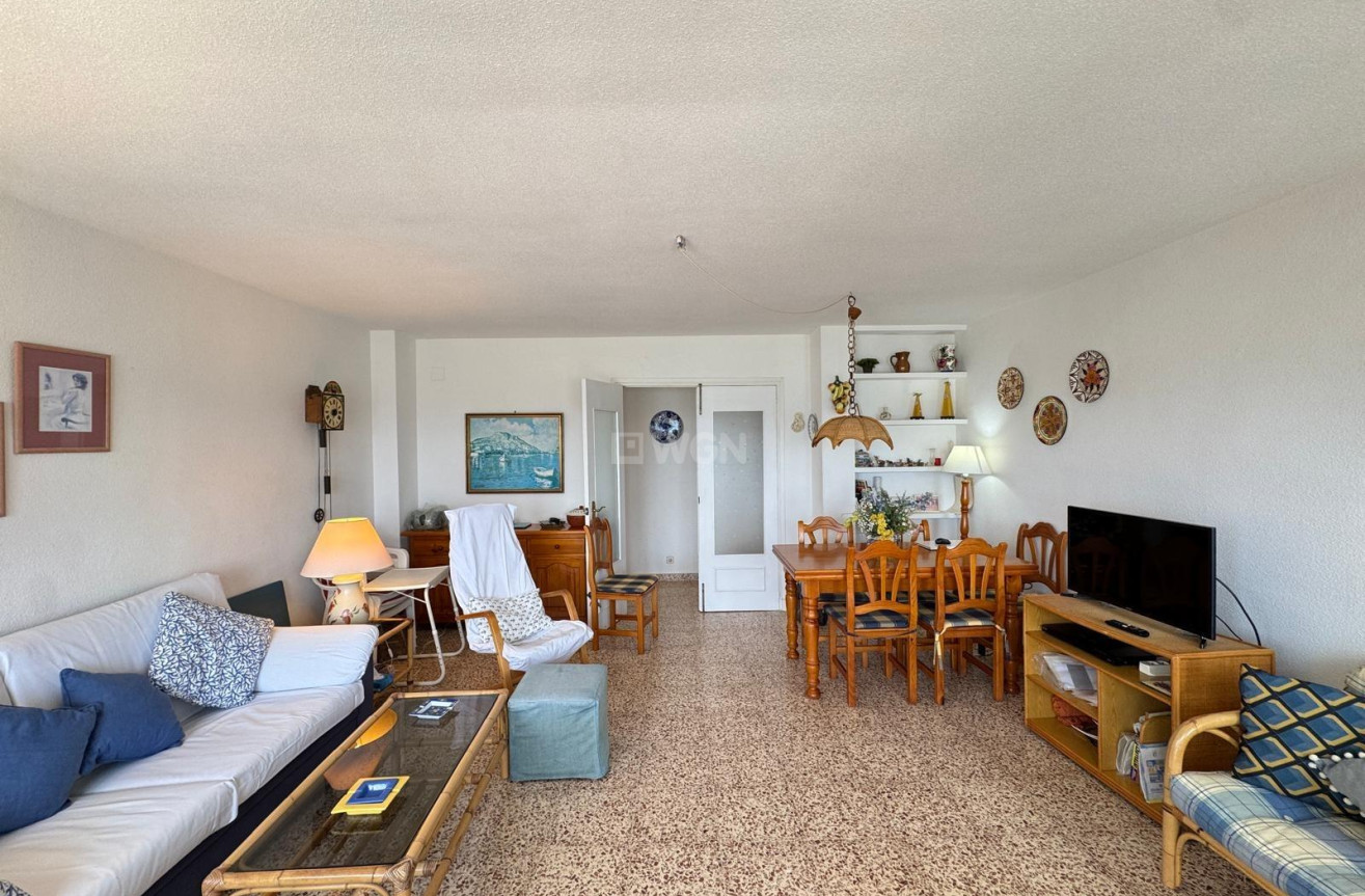Odsprzedaż - Mieszkanie w bloku - Torrevieja - Playa del Cura