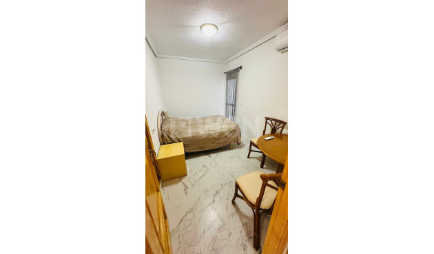 Wiederverkauf - Wohnung - Torrevieja - Acequion