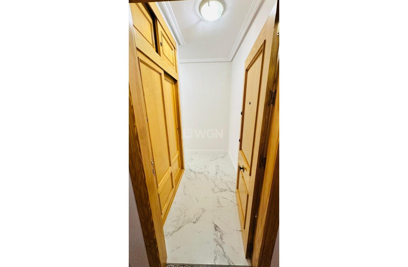 Wiederverkauf - Wohnung - Torrevieja - Acequion