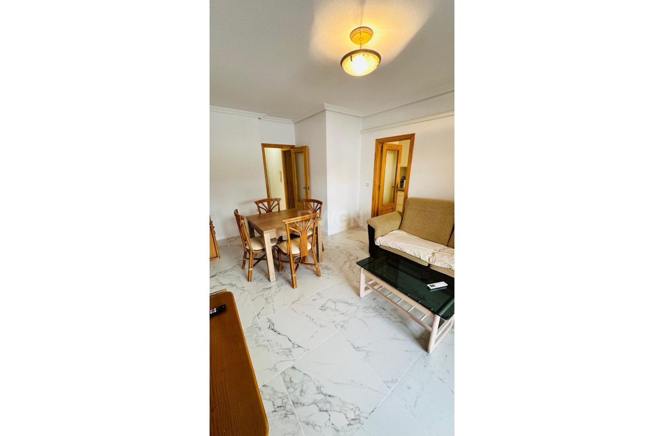Wiederverkauf - Wohnung - Torrevieja - Acequion