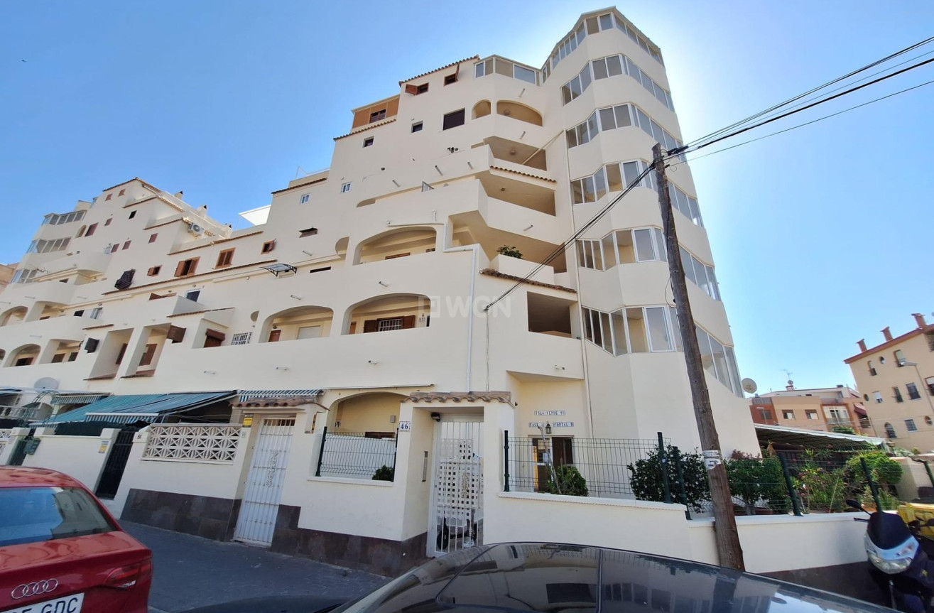 Resale - Apartment / flat - Torrevieja - Nueva Torrevieja