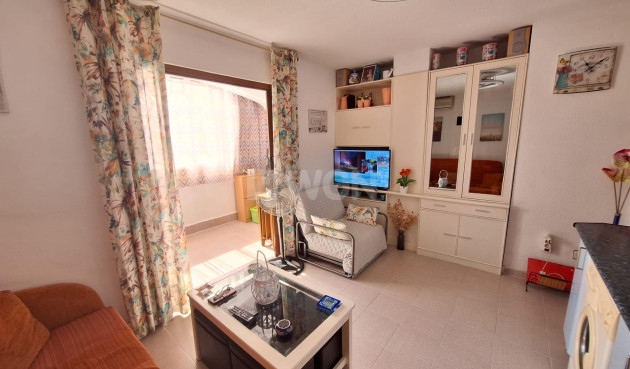 Resale - Apartment / flat - Torrevieja - Nueva Torrevieja