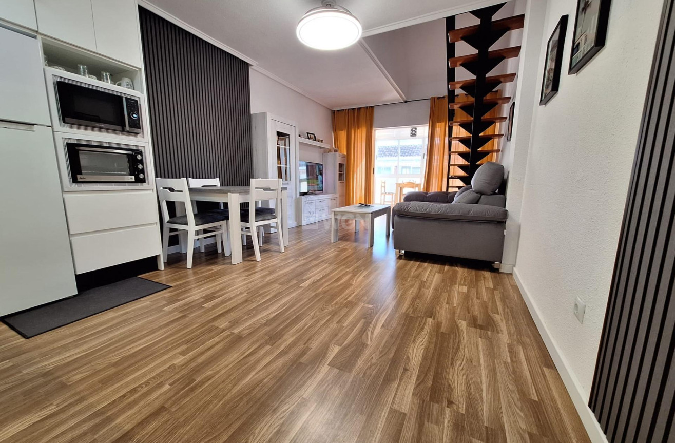 Wiederverkauf - Wohnung - Torrevieja - Centro