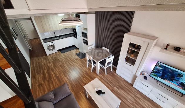 Wiederverkauf - Wohnung - Torrevieja - Centro