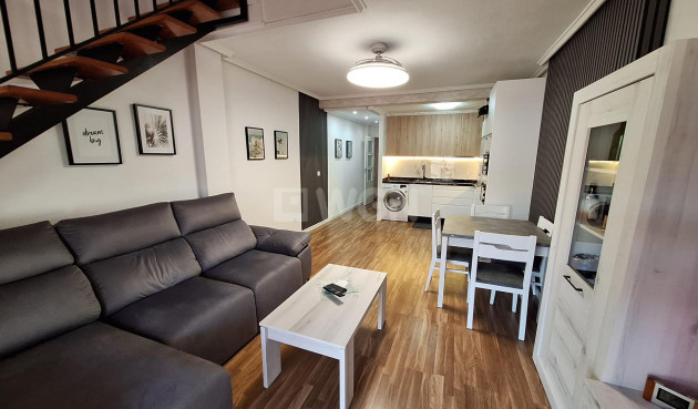Wiederverkauf - Wohnung - Torrevieja - Centro