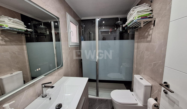 Wiederverkauf - Wohnung - Torrevieja - Centro