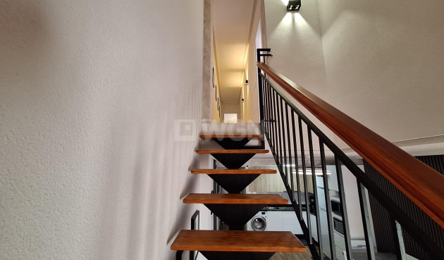 Wiederverkauf - Wohnung - Torrevieja - Centro