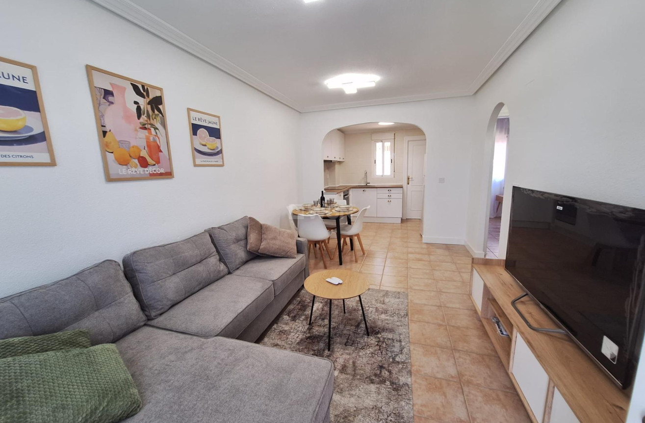 Odsprzedaż - Bungalow - Torrevieja - Sector 25