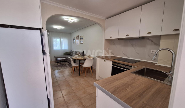 Odsprzedaż - Bungalow - Torrevieja - Sector 25
