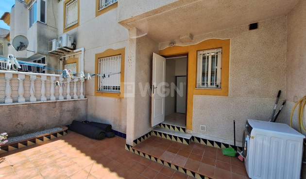 Odsprzedaż - Bungalow - Torrevieja - Sector 25