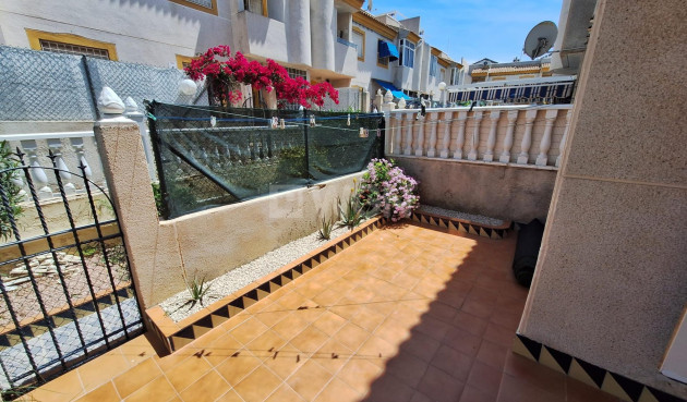 Odsprzedaż - Bungalow - Torrevieja - Sector 25