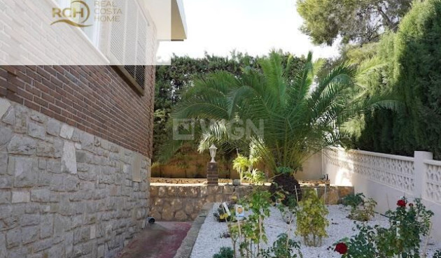 Odsprzedaż - Villa - La Nucía - Montebello - Nou Espai