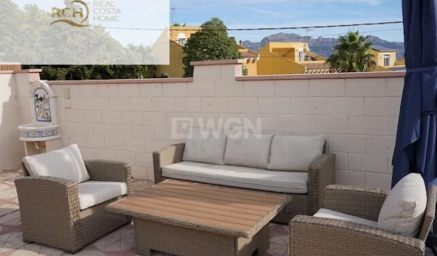 Odsprzedaż - Villa - La Nucía - Montebello - Nou Espai