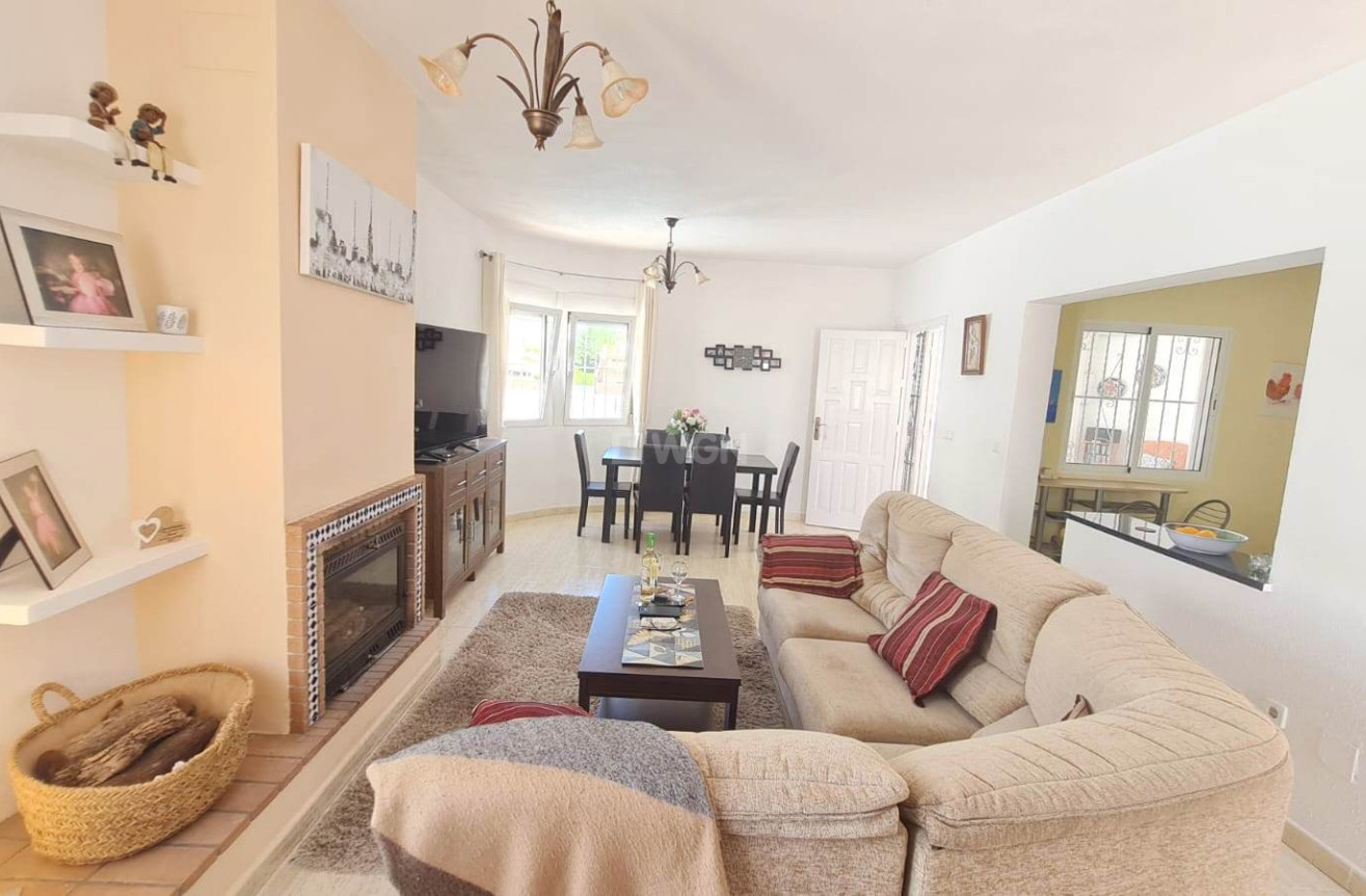 Odsprzedaż - Villa - Orihuela Costa - Costa Blanca