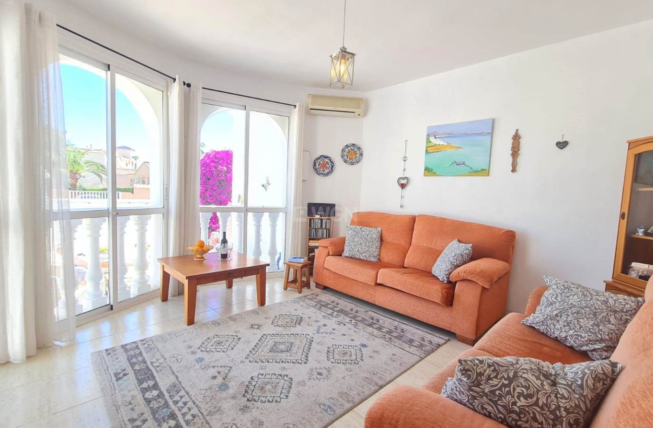 Odsprzedaż - Villa - Orihuela Costa - Costa Blanca