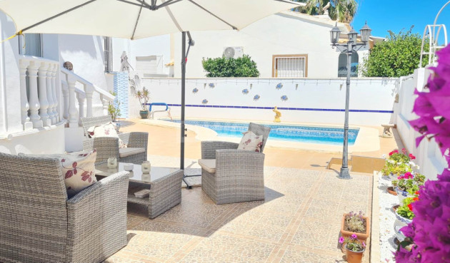 Odsprzedaż - Villa - Orihuela Costa - Costa Blanca