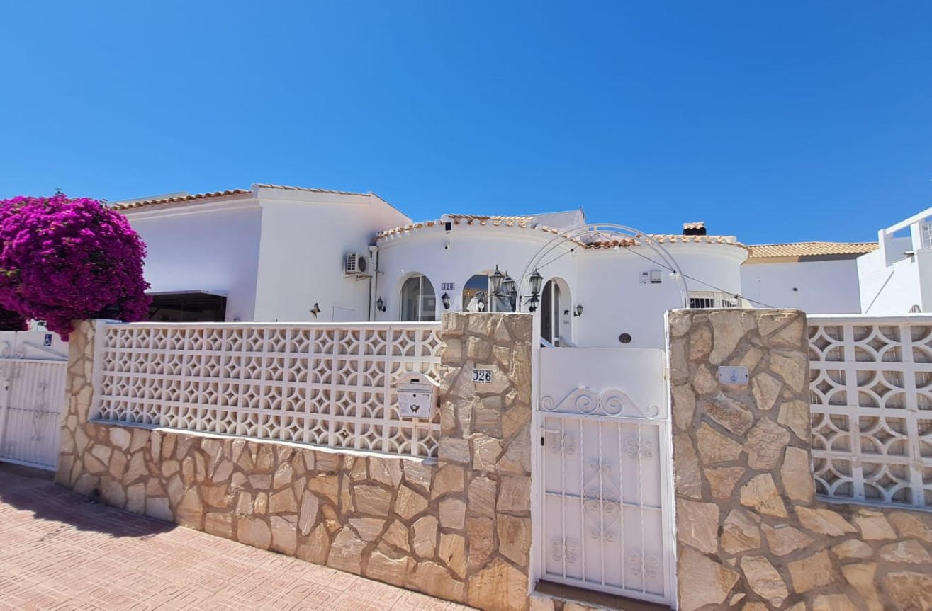 Odsprzedaż - Villa - Orihuela Costa - Costa Blanca