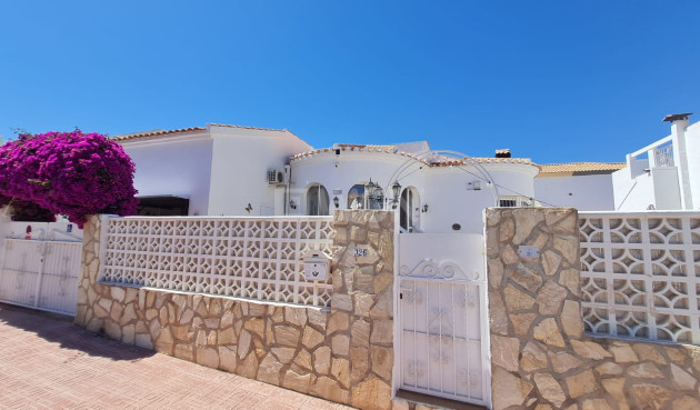 Odsprzedaż - Villa - Orihuela Costa - Costa Blanca