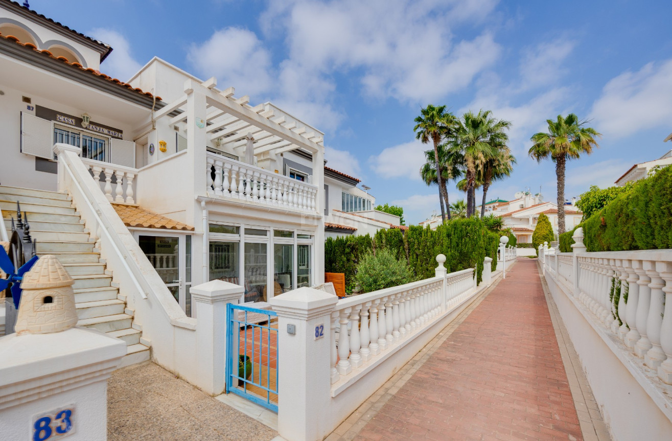 Odsprzedaż - Mieszkanie w bloku - Orihuela Costa - Costa Blanca