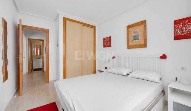 Odsprzedaż - Mieszkanie w bloku - Orihuela Costa - Costa Blanca
