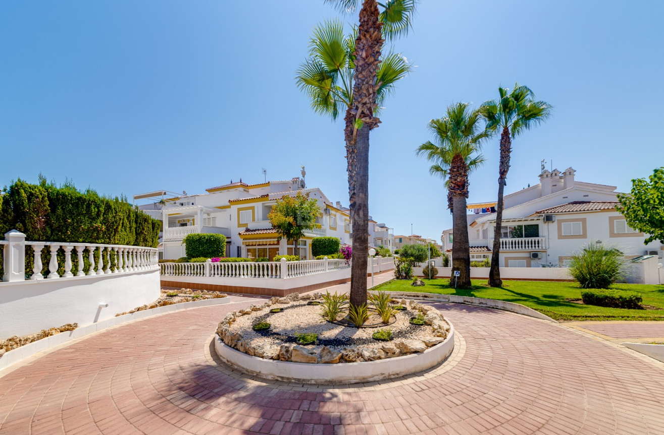 Odsprzedaż - Mieszkanie w bloku - Orihuela Costa - Costa Blanca