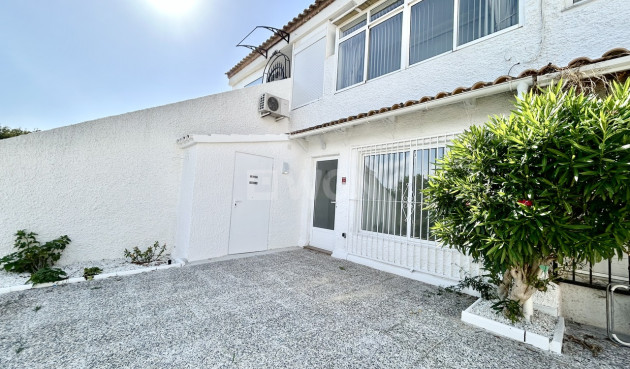 Odsprzedaż - Mieszkanie w bloku - Villamartin - Costa Blanca
