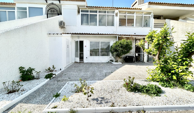Odsprzedaż - Mieszkanie w bloku - Villamartin - Costa Blanca