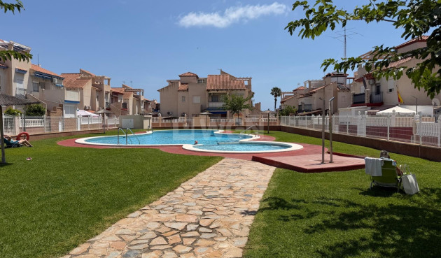 Odsprzedaż - Bungalow - Orihuela Costa - Costa Blanca