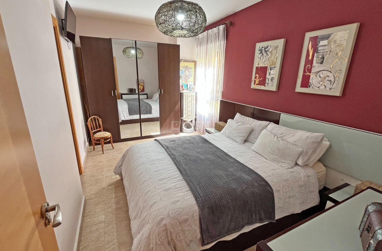 Odsprzedaż - Mieszkanie w bloku - Novelda - Barrio San Roque