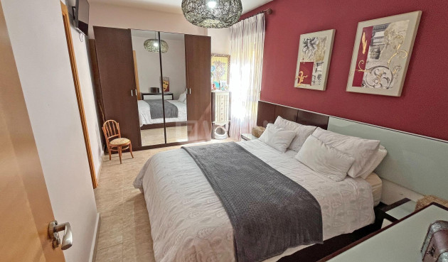 Odsprzedaż - Mieszkanie w bloku - Novelda - Barrio San Roque