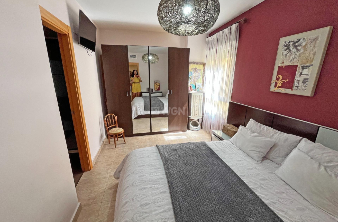Odsprzedaż - Mieszkanie w bloku - Novelda - Barrio San Roque