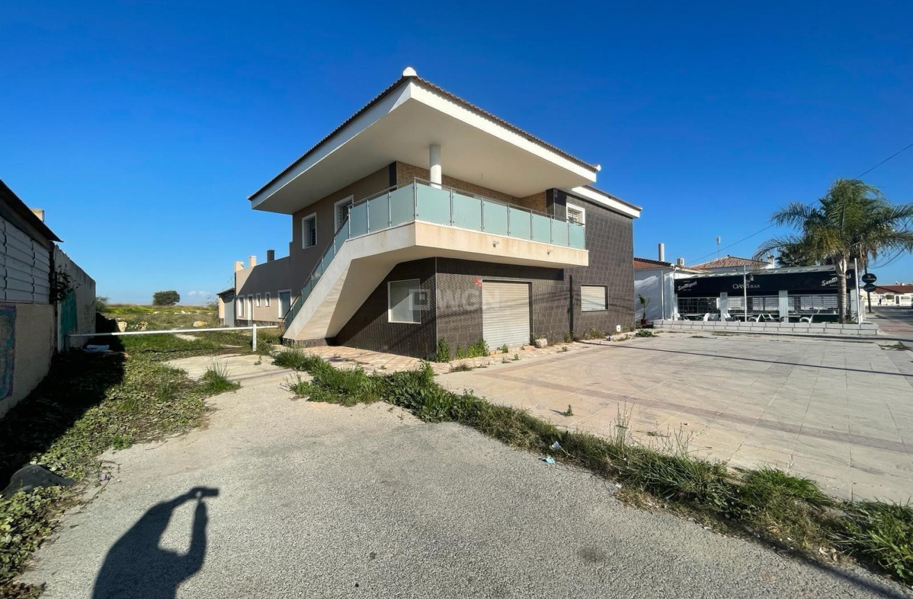 Wiederverkauf - Villa - Torrevieja - La Siesta - El Salado - Torreta