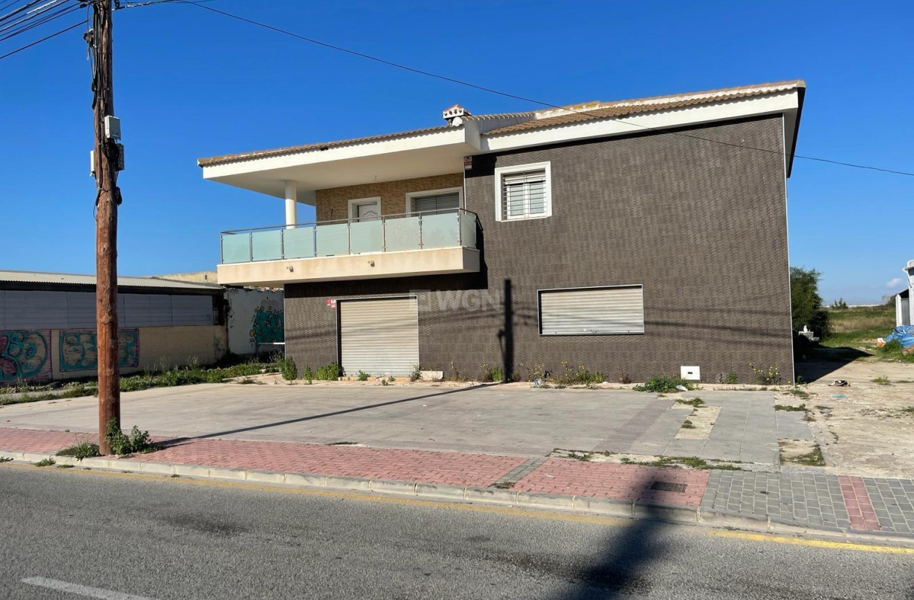 Wiederverkauf - Villa - Torrevieja - La Siesta - El Salado - Torreta