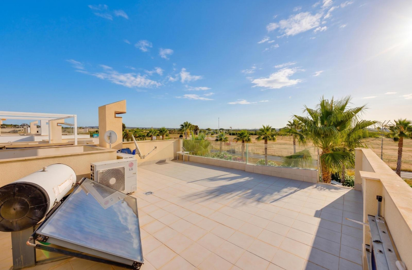Resale - Villa - Ciudad Quesada - Pueblo Bravo